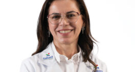Em entrevista para o Portal R7, a nefrologista Dra. Maria Cristina Andrade, aborda a síndrome nefrótica